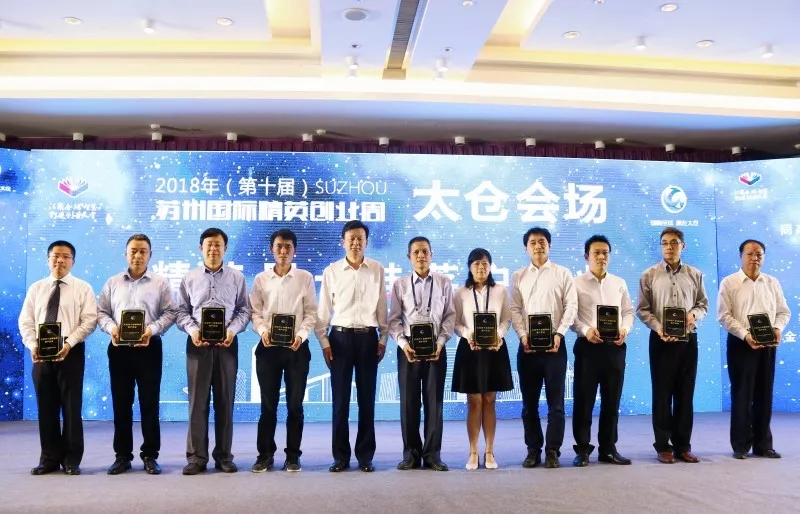 1663223120.jpg 2018071209454144.jpg